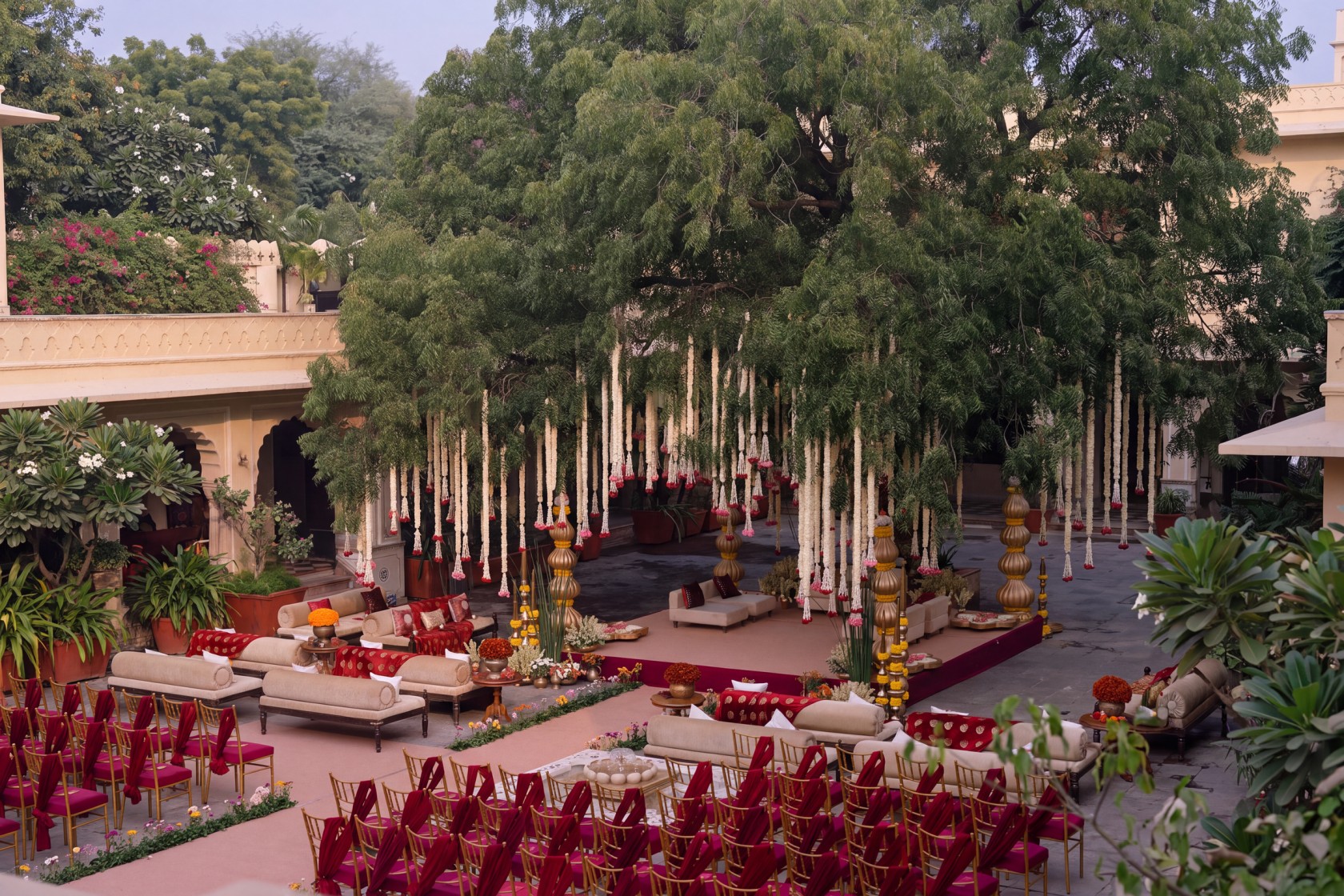 Theme & Traditional Weddings